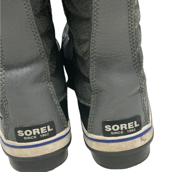 Sorel Tofino II women’s Winter Faux Fur Trim Quilted gray Black Boots size 8.5 - Picture 6 of 12